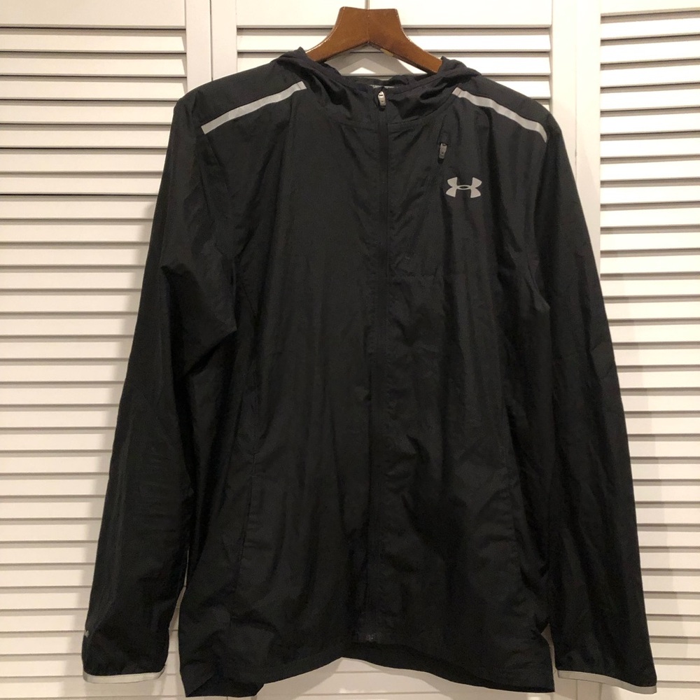 Under Armour Men's Black Windbreaker Jacket - Size M